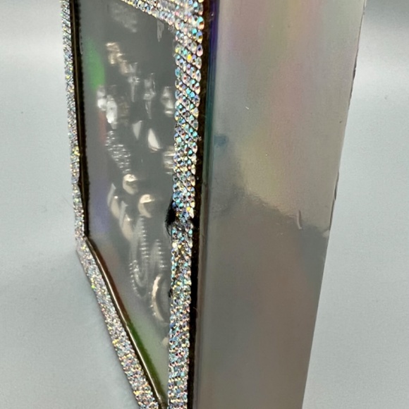 Kensie Multiple Earrings Gift Box Set . New - Picture 3 of 4